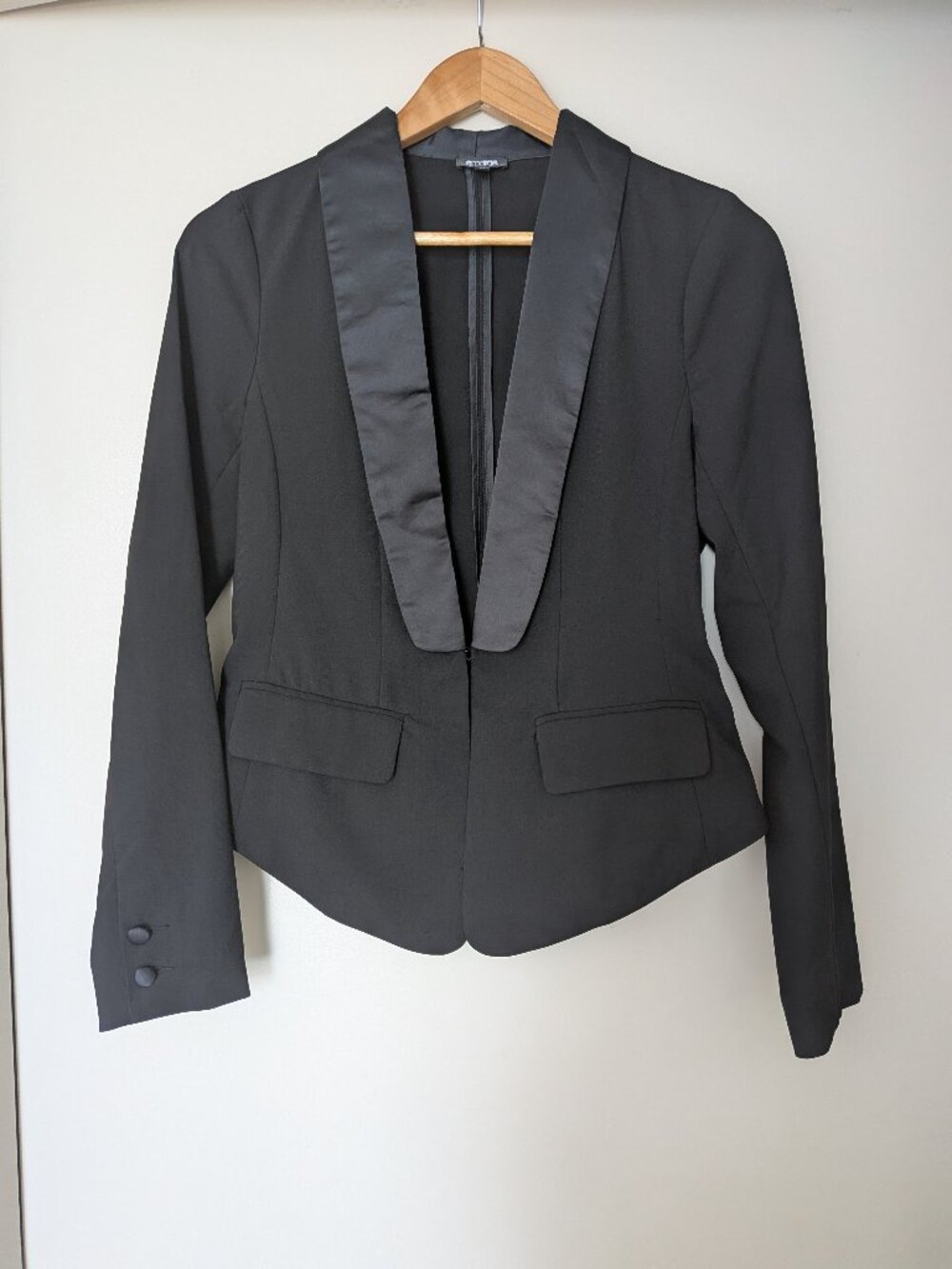 Black Evening Blazer (US 6) AU 10 Label
